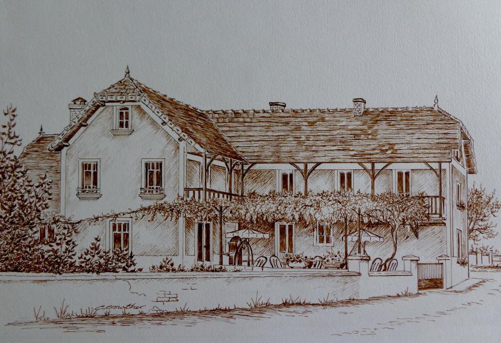 Auberge Du Relais D'Auniac Gourdon-en-quercy Exteriör bild